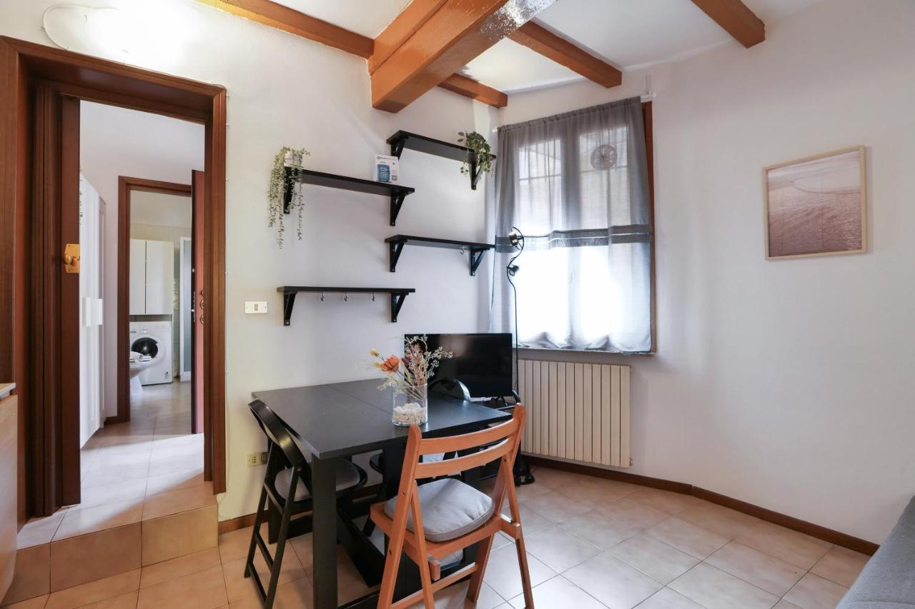 Primopiano - Colonne 18 Lejlighed Milano Eksteriør billede